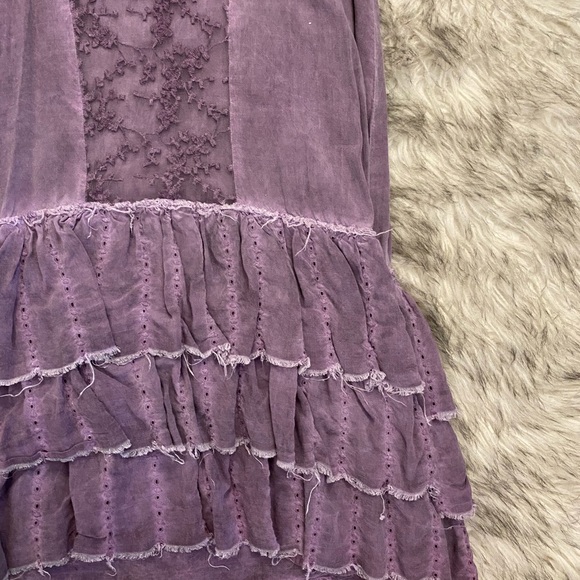 Black Swan Lace Ruffle Dress - Picture 3 of 6